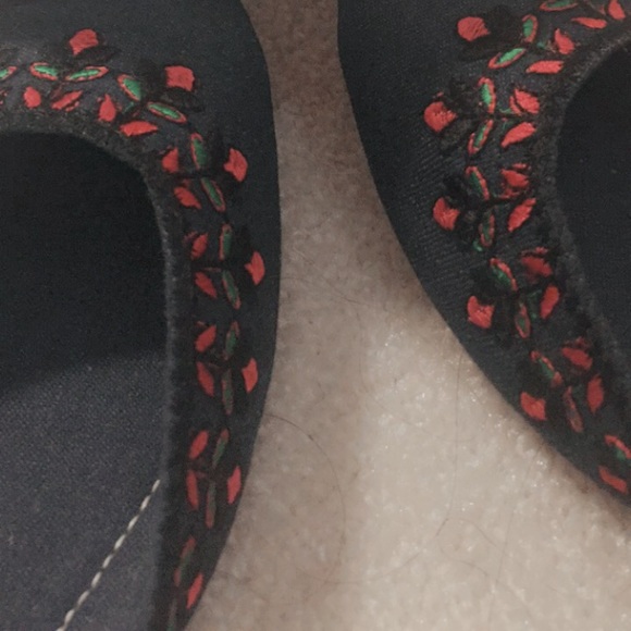 Handmade Denim rose embroidery flats shoes 8 jutti - Picture 12 of 12